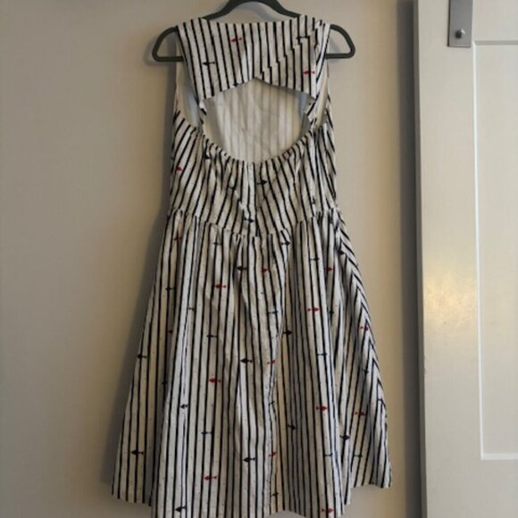 RARE FIND MODCLOTH/Frock Shop - open back fit & flare dress w/pockets size L - Picture 3 of 8